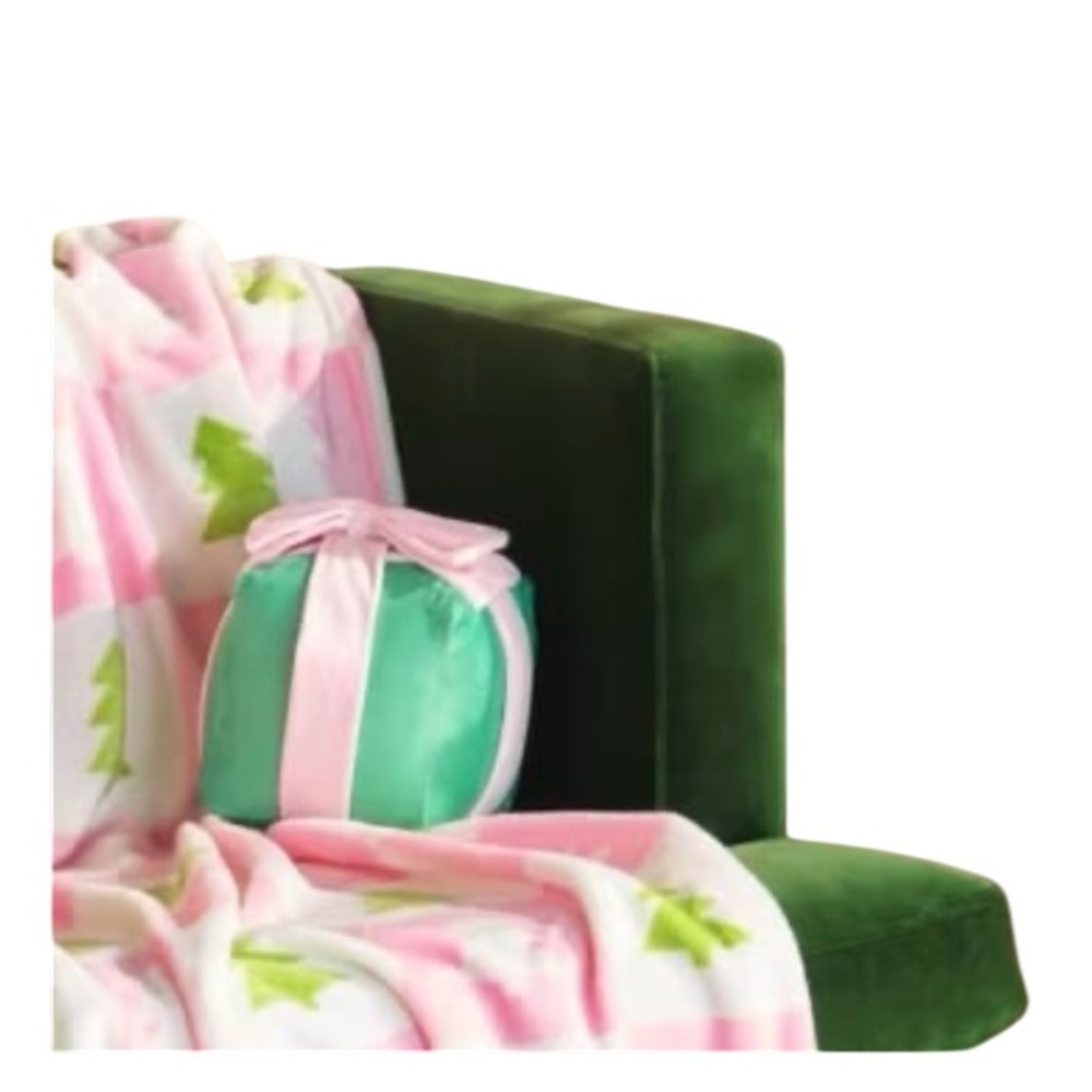 Merry Moments Christmas Throw & Giftbox pillow Set